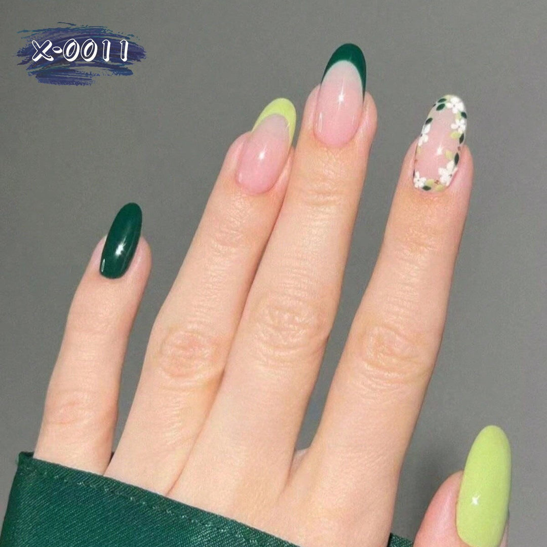 Artistic Floral Accent Nail Art Kit