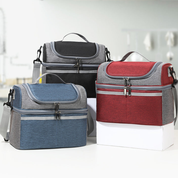Women cooler bag with insulating main compartment and several accessory pockets Stornfield