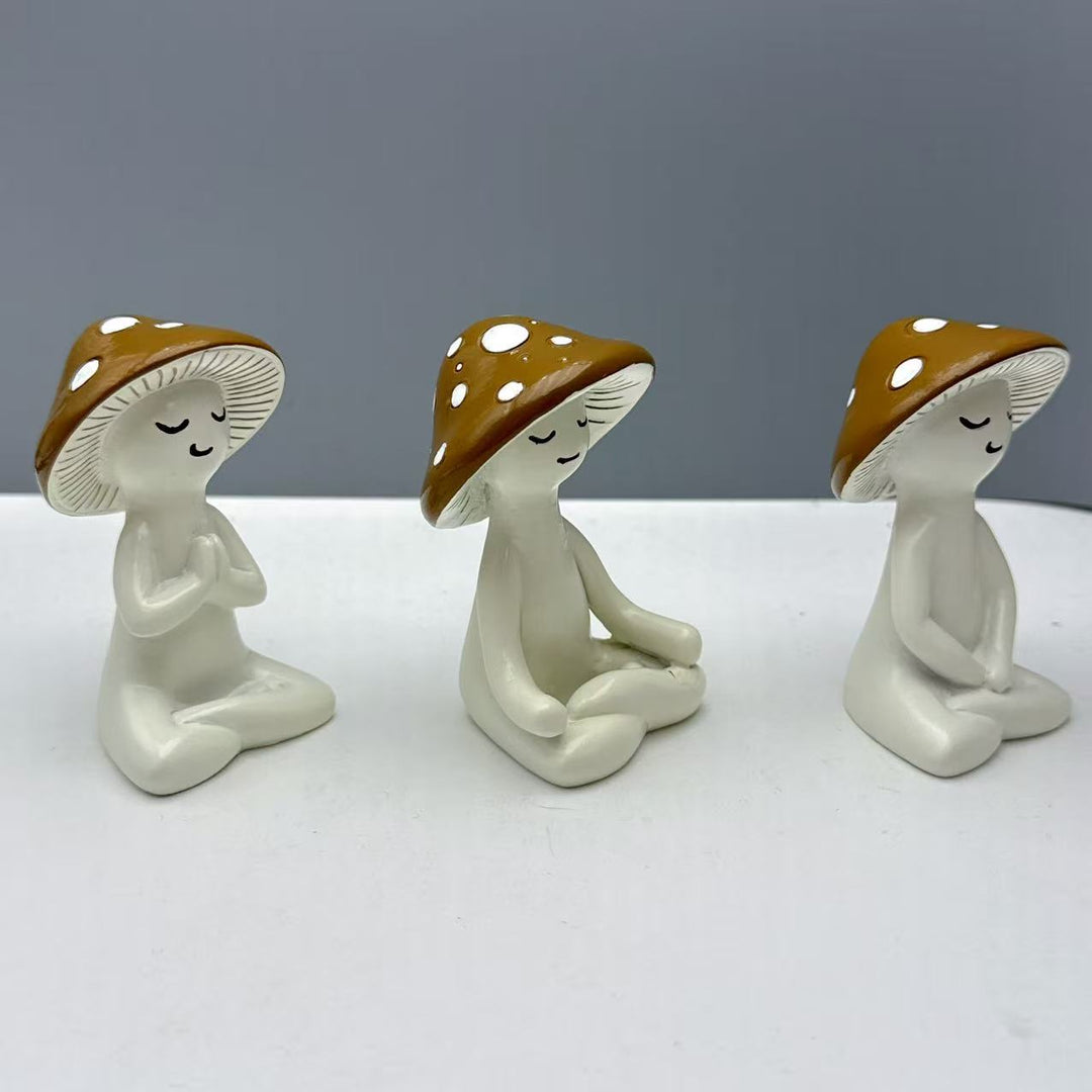 Meditating Mushroom Decoration Figure Stornfield