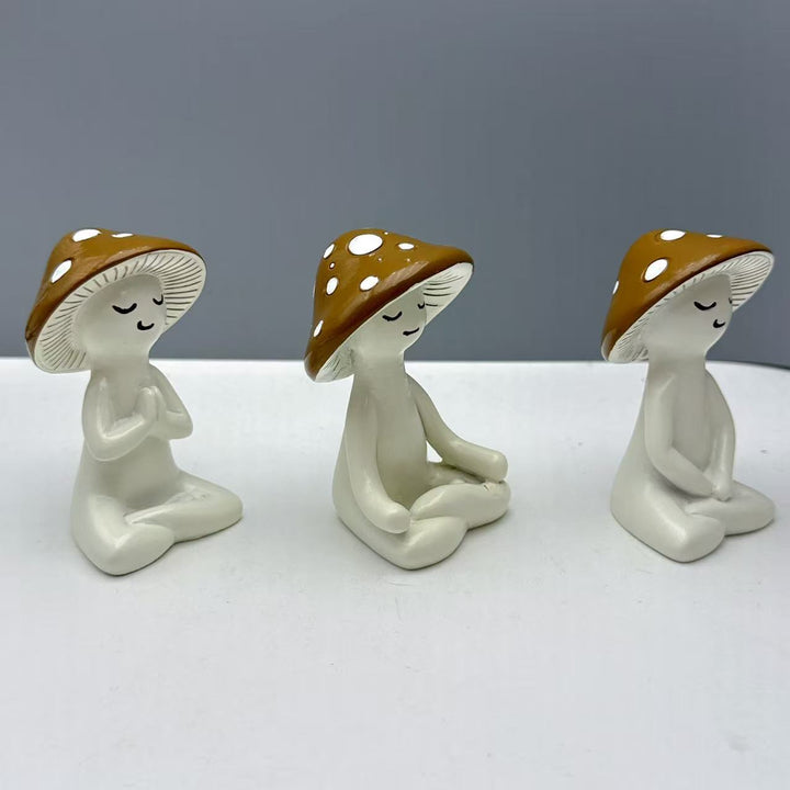 Meditating Mushroom Decoration Figure Stornfield
