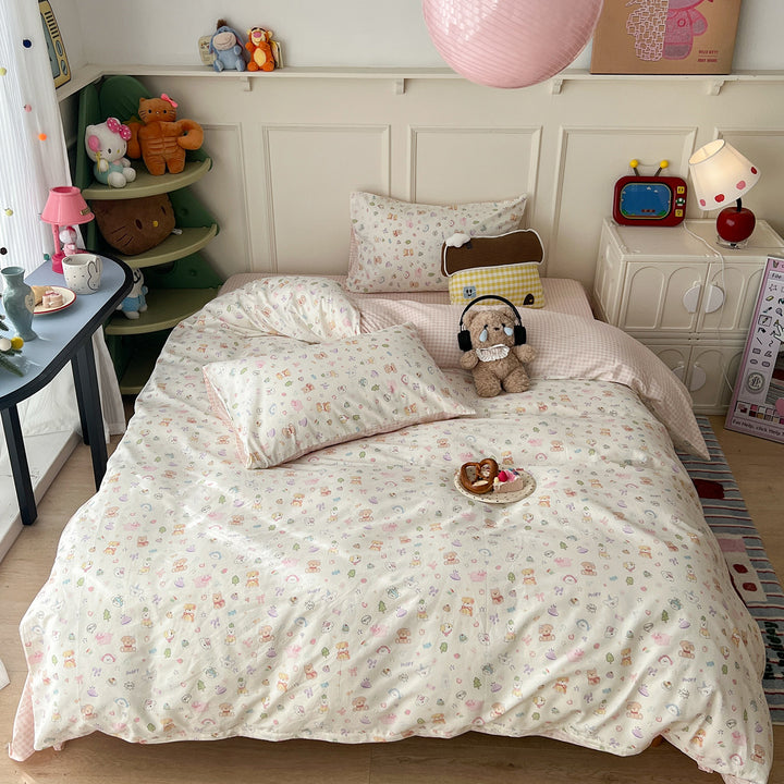 Playful Cartoon-Themed Bedspread Set