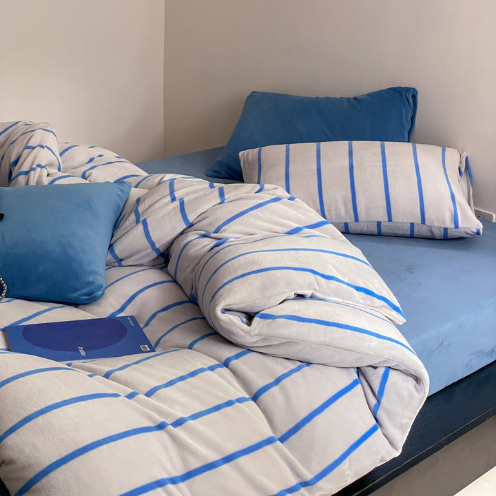 Brushed Cotton Flannel Striped Duvet Cover & Pillowcase Set with Hidden Zip & Corner Ties