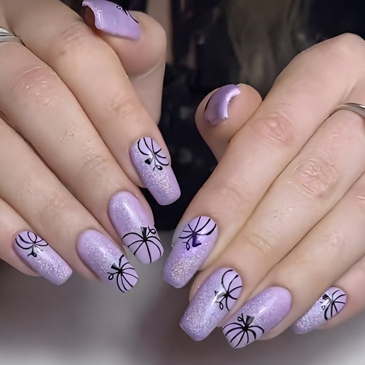 Charming Decorative Press-On Nails Stornfield