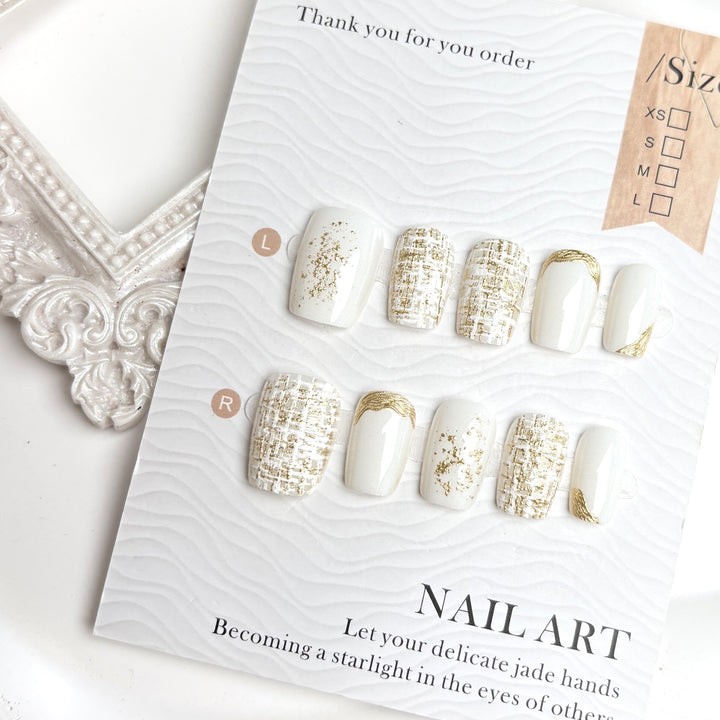 Elegant Press-On Nail Set with Decorative Gold Accents