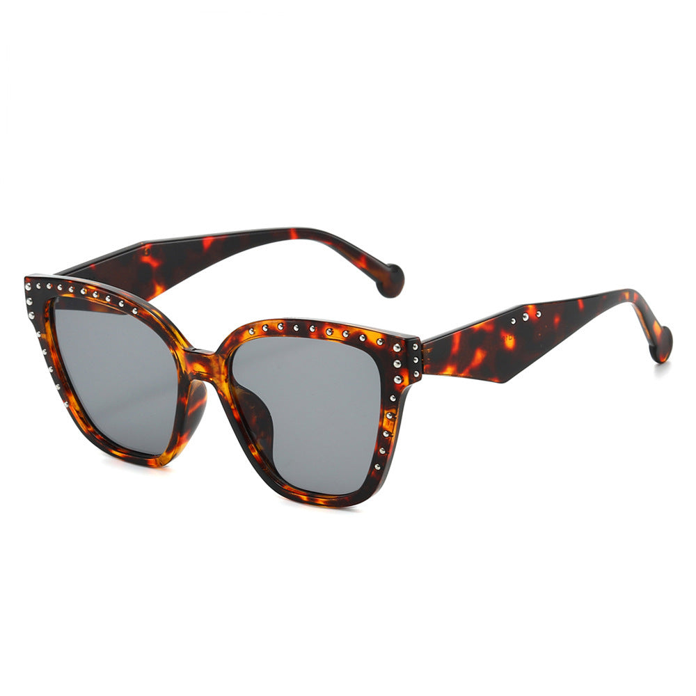 Oversized Fashion Cat-Eye Sunglasses with Rhinestone Details Stornfield