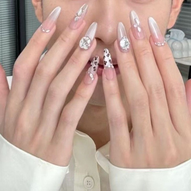 Decorative Long-Lasting Nail Art Extensions Stornfield