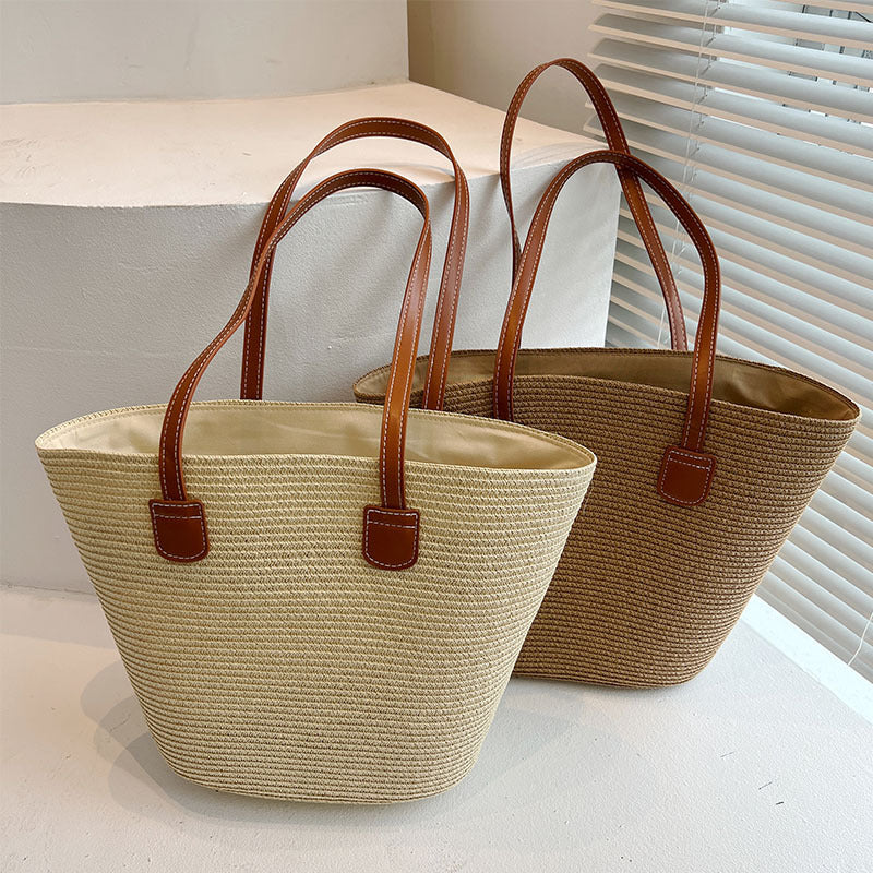 Classic straw bag with leather accents Stornfield
