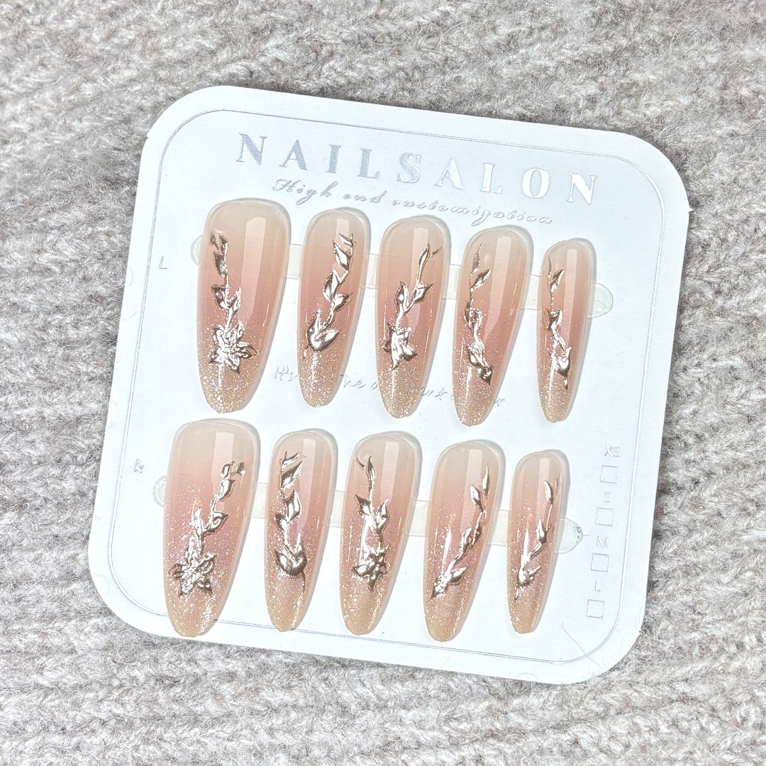 Luxe Press-On Nail Art Set