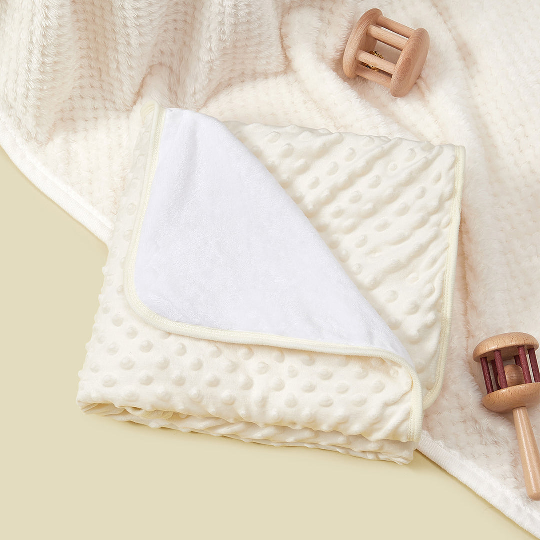 Ultra-Soft Cozy Dot Blanket Stornfield