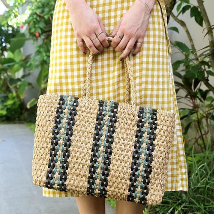 Handmade beach bag with colorful pattern Stornfield