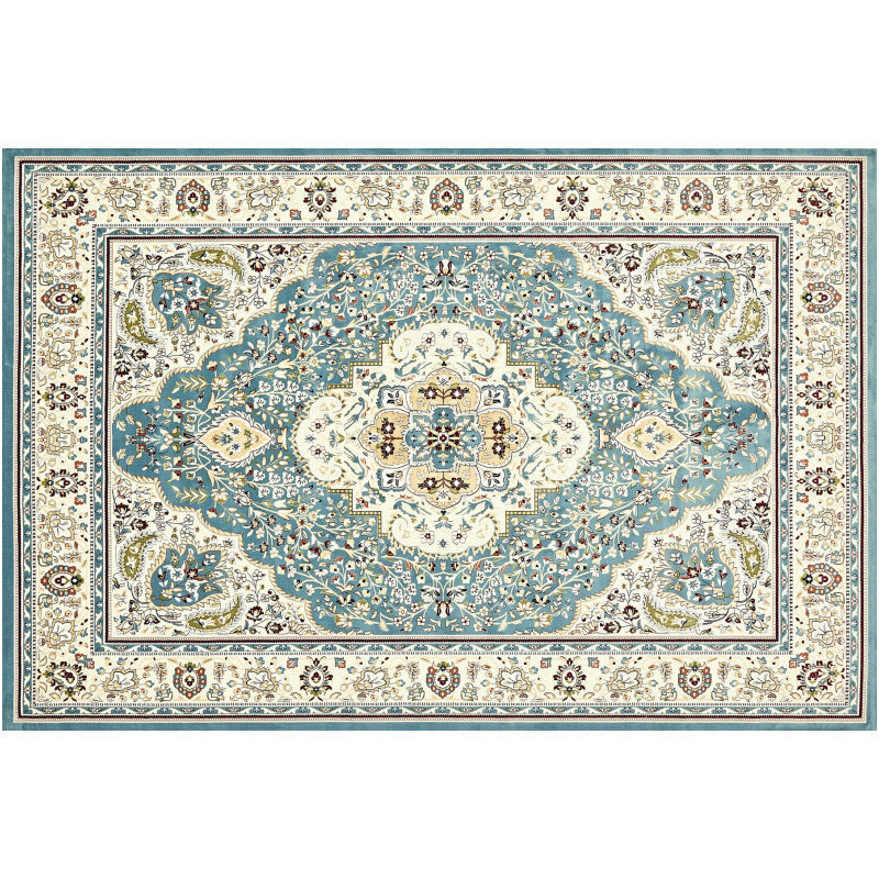 Traditional Floral Pattern Area Rug