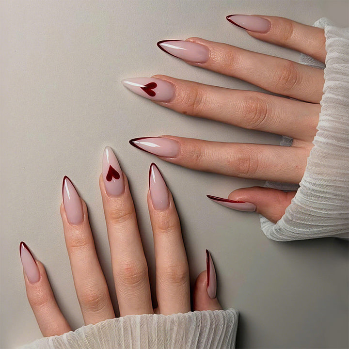 Artificial nail set with romantic hearts and elegant tips Stornfield