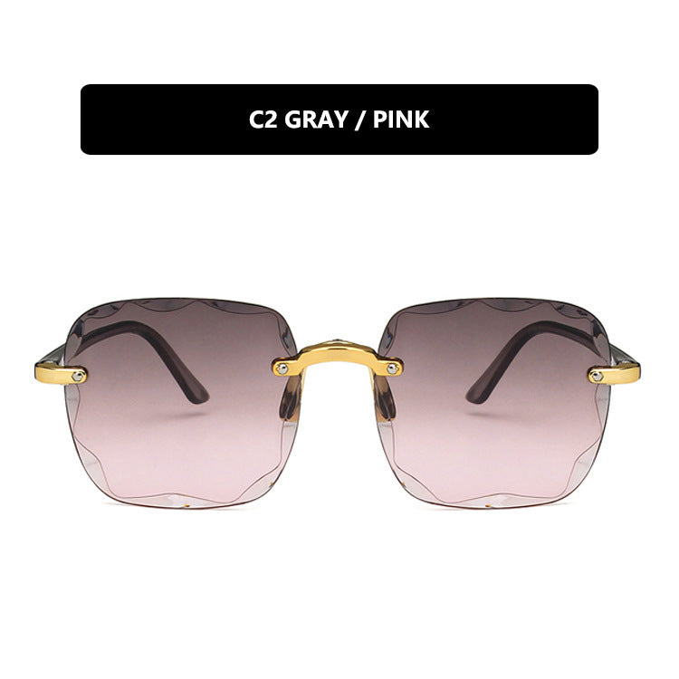 Women's trendy square sunglasses with luxurious metal frame Stornfield