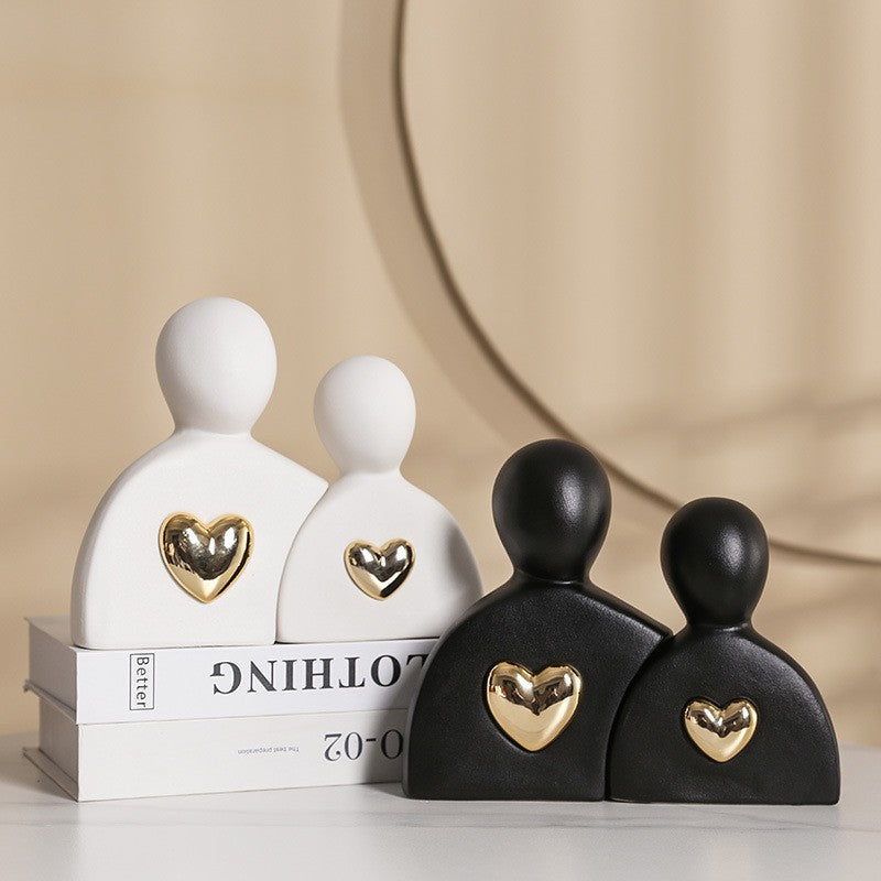 Modern Family Sculpture Stornfield
