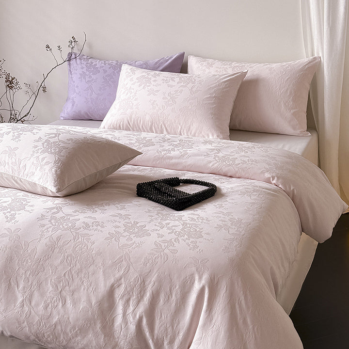 Luxurious Embossed Bedding Set
