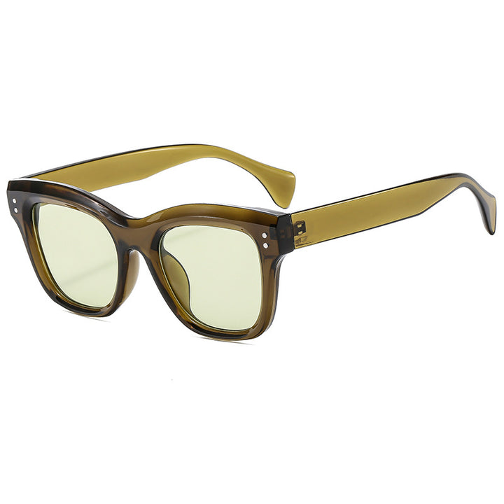 Ladies fashionable sunglasses with distinctive, angular frame Stornfield