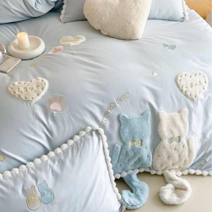 Cute bedding set made of fine satin with 3D cat appliqués, pompom trim & decorative pillow