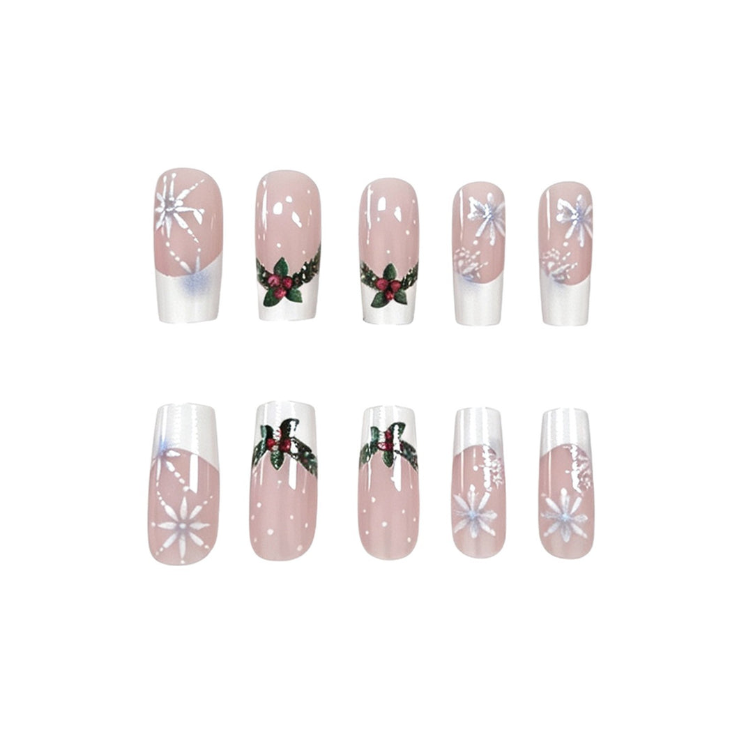 Christmas-Themed Artistic Nail Enhancements Stornfield