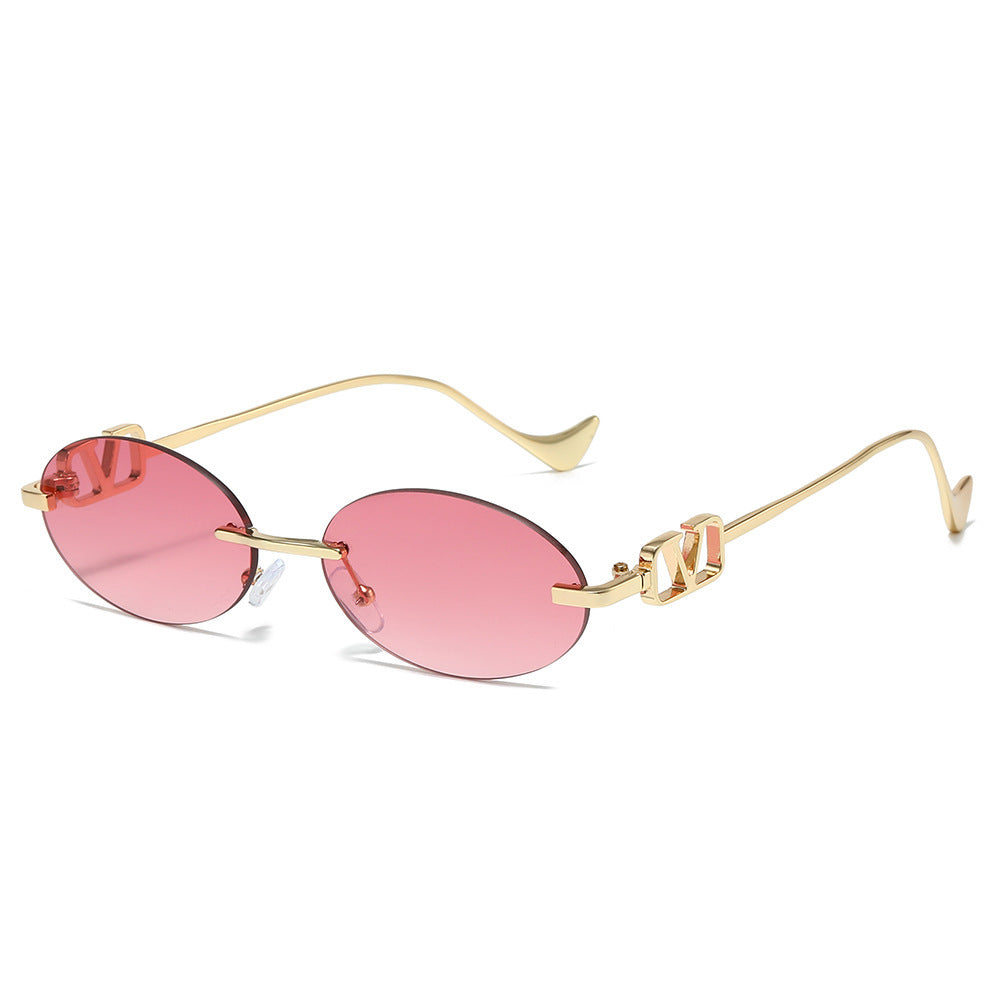 Stylish Oval Frame Sunglasses with Decorative Accents Stornfield