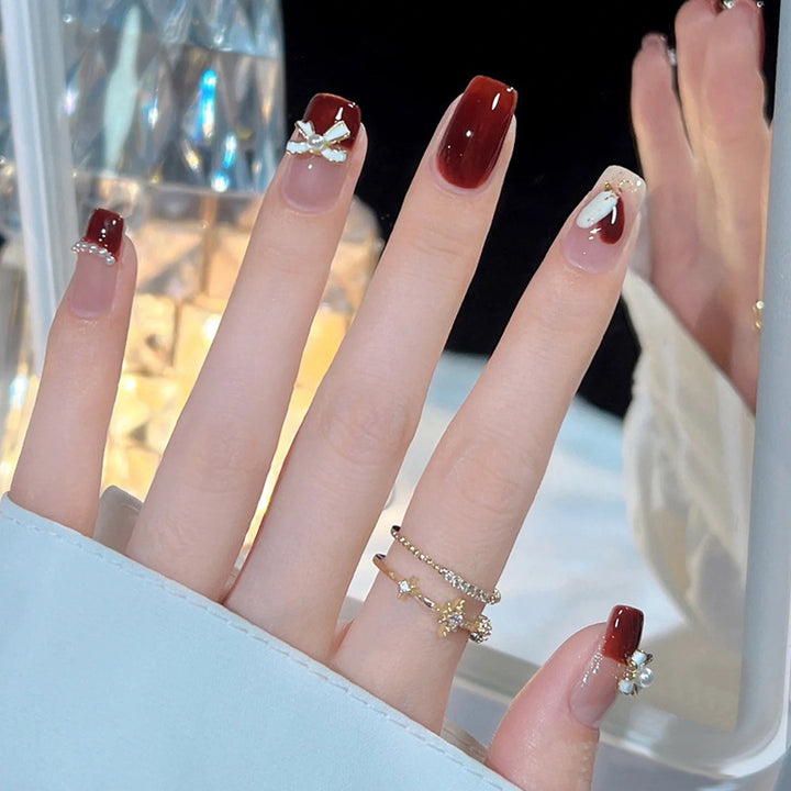 Elegant Decorative Nail Art Extensions