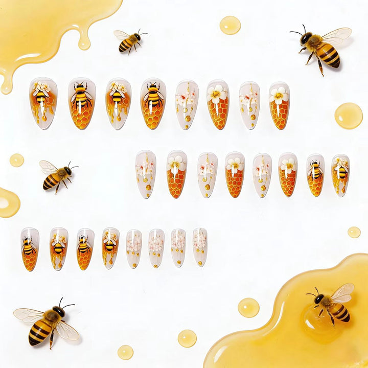Artificial nails with honeycomb design Stornfield