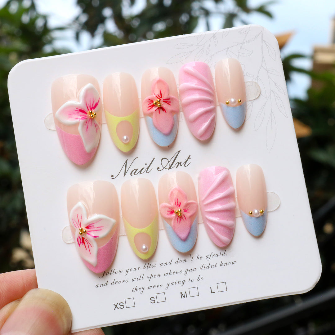 Creative Floral Nail Art
