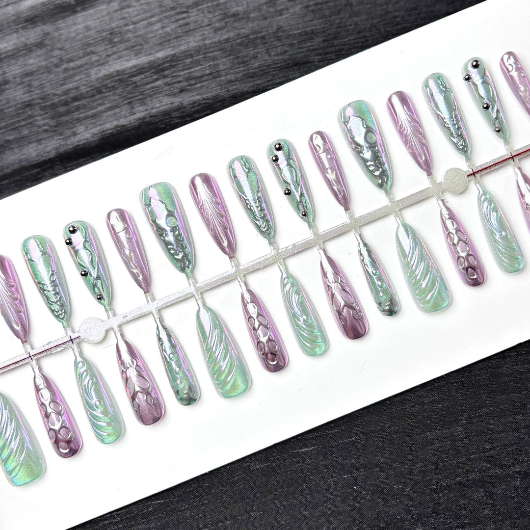 Holographic Nail Art Press-On Set