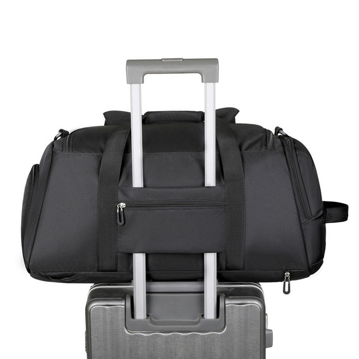 Versatile High-Capacity Gym Duffel Stornfield
