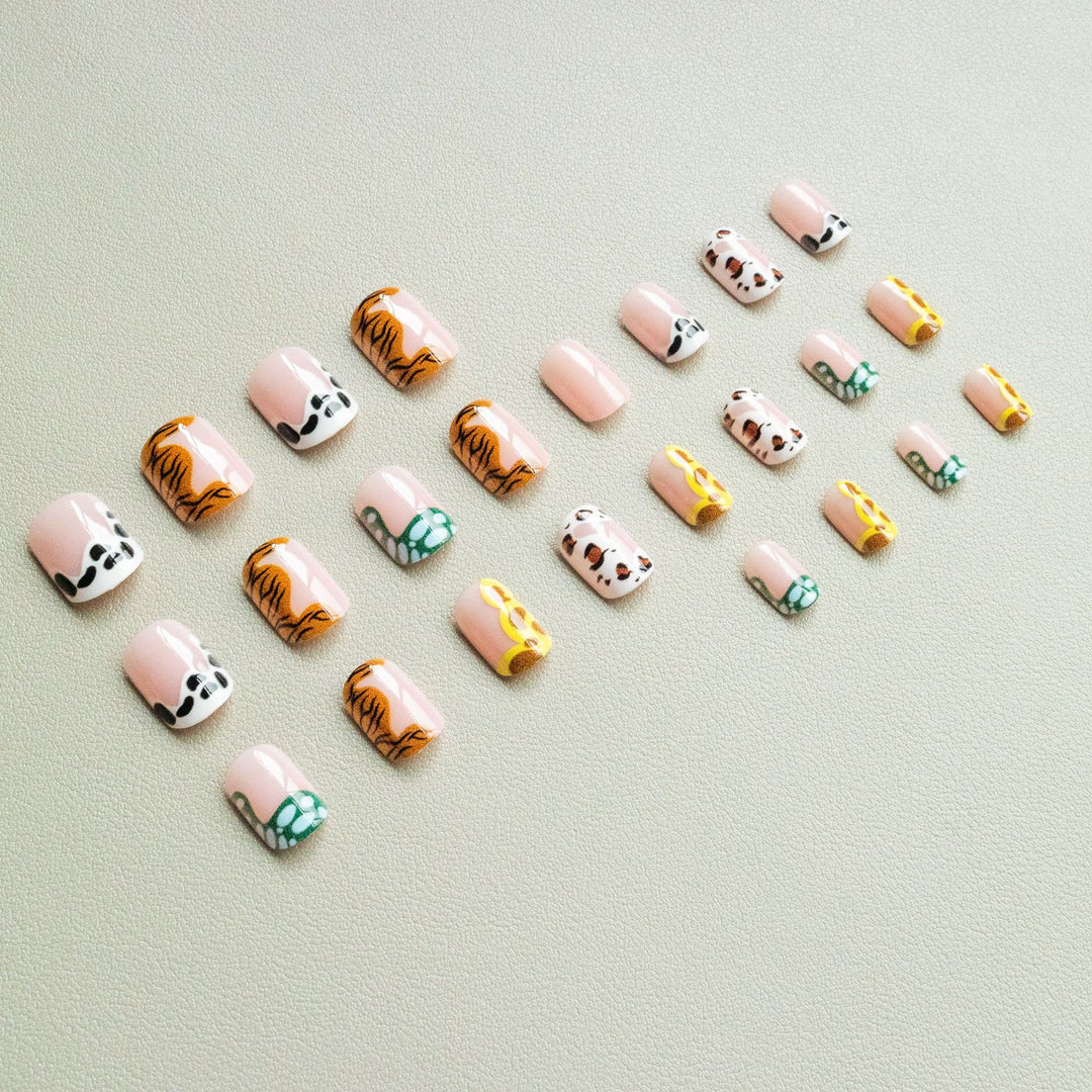 Artistic Wildlife Nail Art Kit