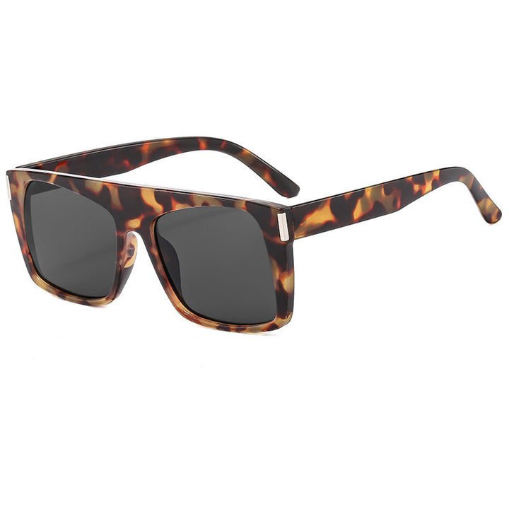Women's Oversized Sunglasses with Protective Lenses and Trendy Frame Stornfield