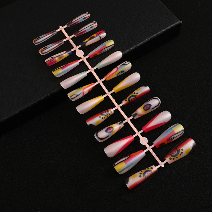 Trendy Artificial Nails Stornfield