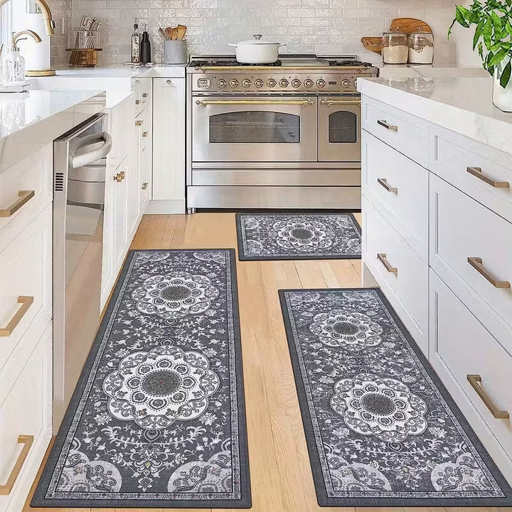 Decorative Bee-Themed Kitchen Mat