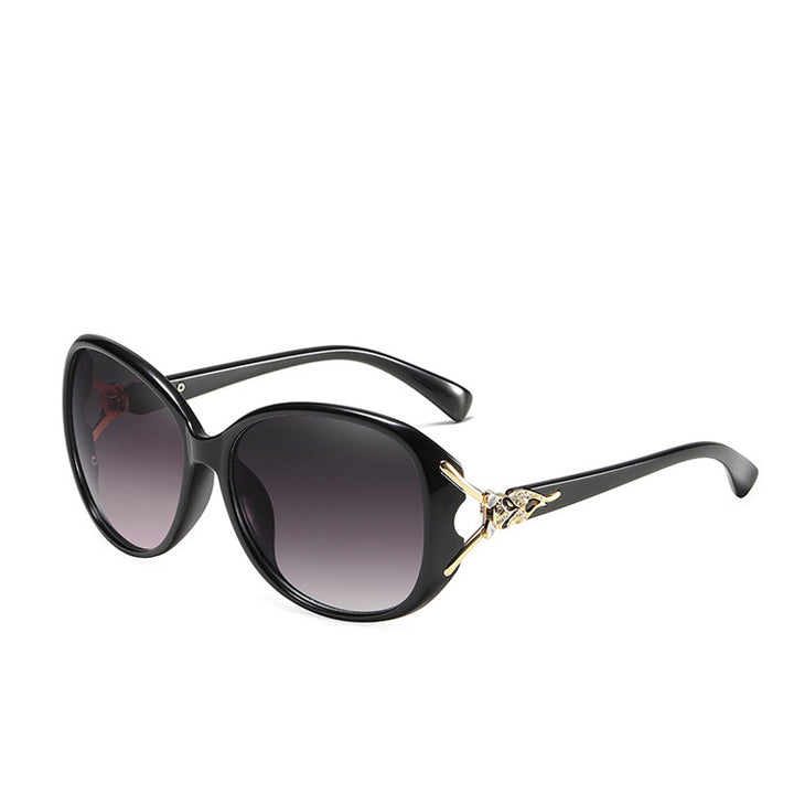 Women's Cat-Eye Sunglasses with Luxurious Golden Accents Stornfield