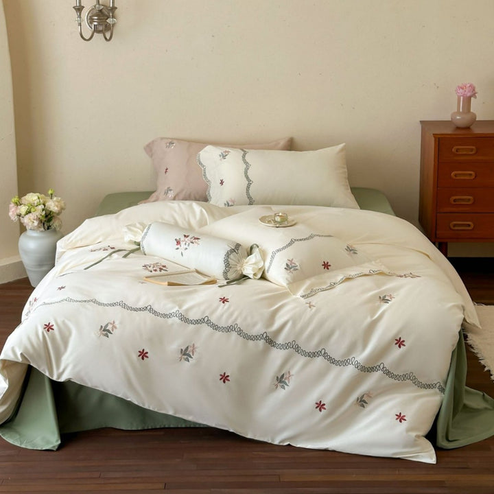 Embroidered Scalloped Lace Duvet Cover Bedding Set with Ruffle-Trim Decorative Pillow
