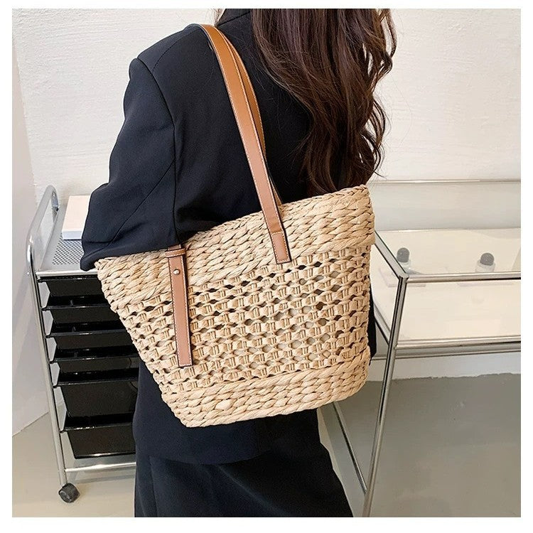Basket bag with elegant leather handle Stornfield