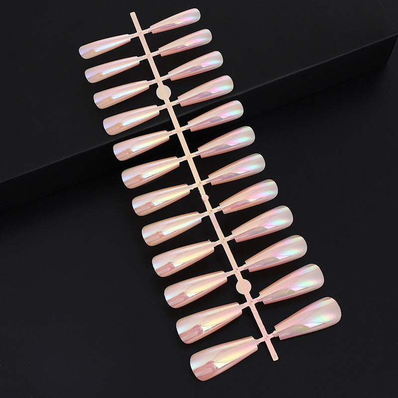 Artifical nails in modern holographic design Stornfield