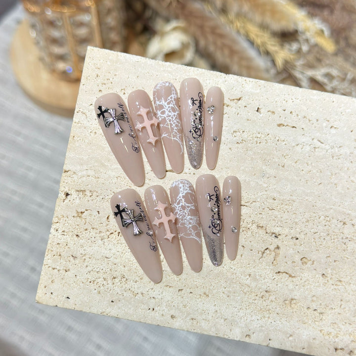 Luxury Gothic Press-On Nail Art Set Stornfield