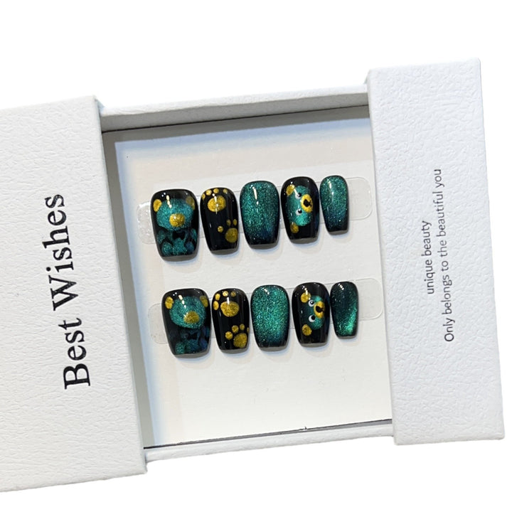 Artistic Press-On Nail Set with Playful Floral and Glitter Accents Stornfield