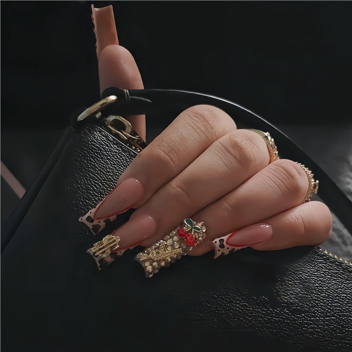 Artistic Decorative Press-On Nails Stornfield