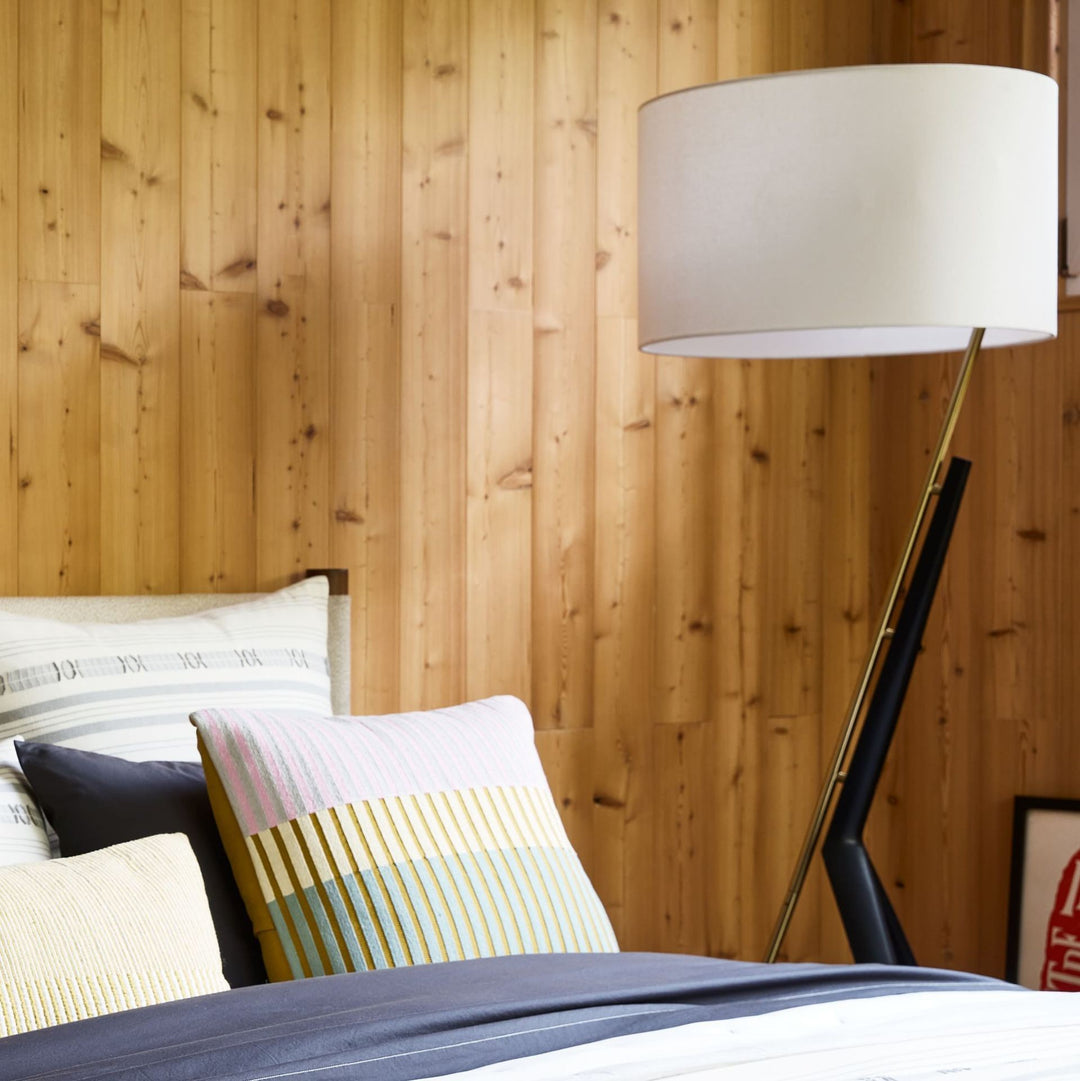 Modern Tripod Floor Lamp