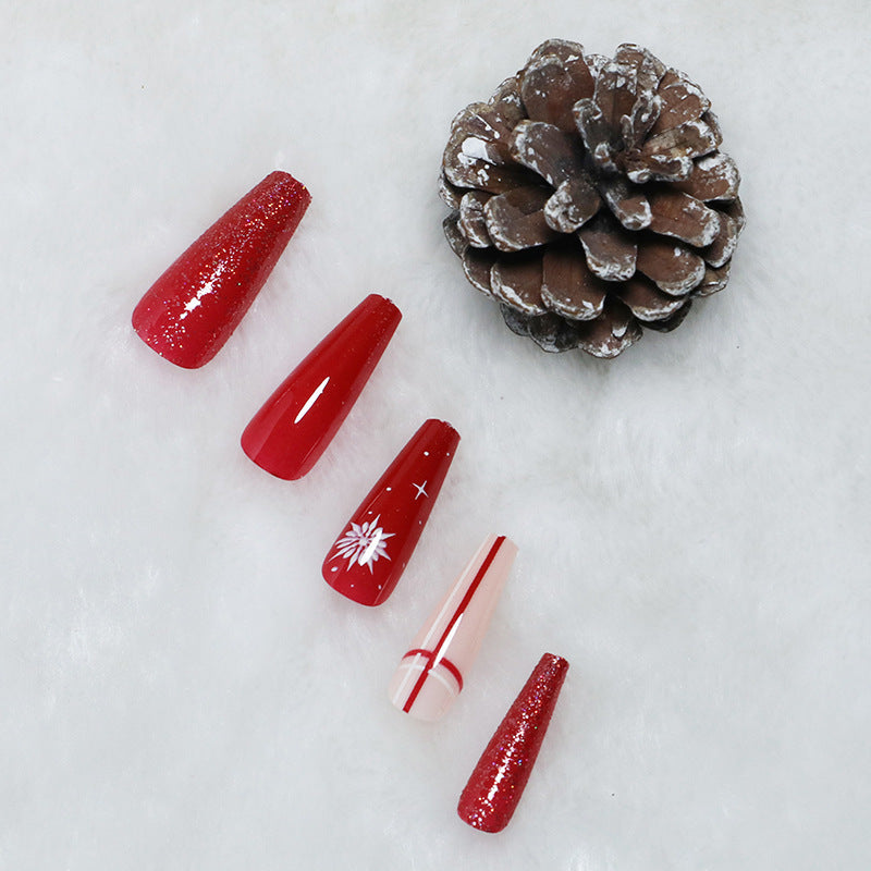 Decorative Press-On Nail Set with Shimmering Glitter and Elegant Art Stornfield