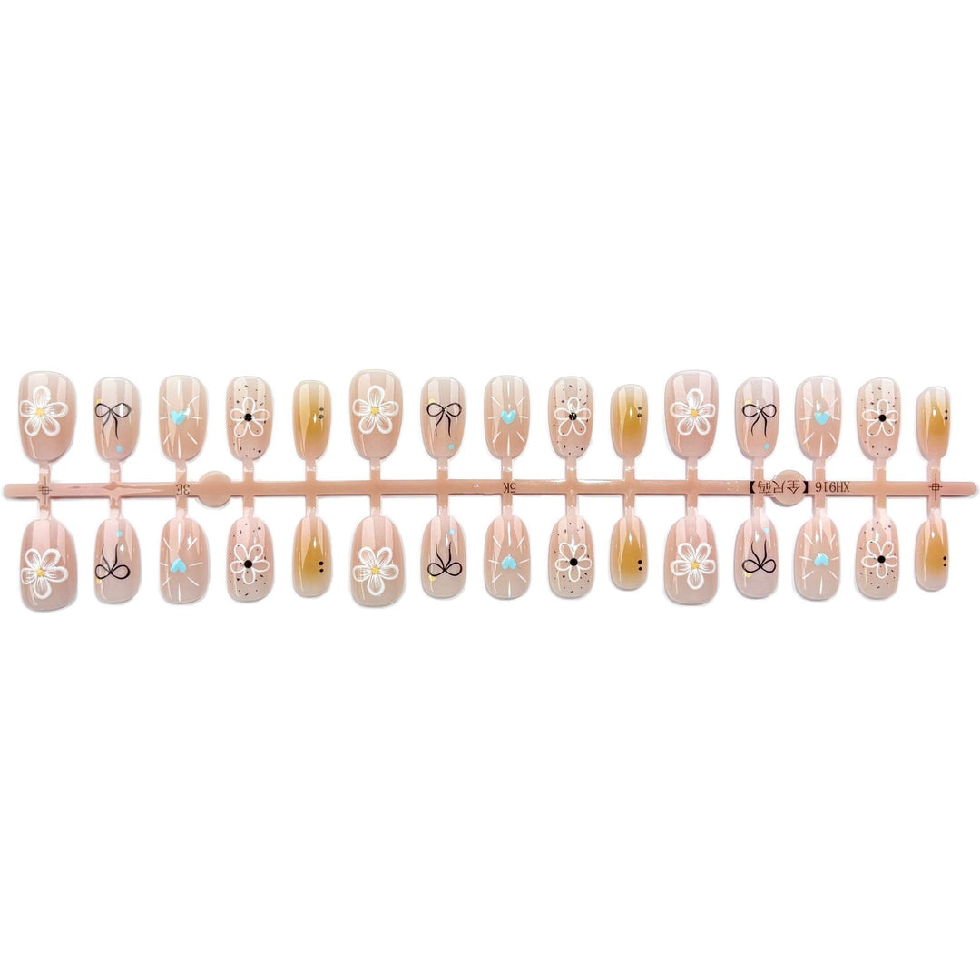 Artistic Flower-Designed Press-On Nail Set
