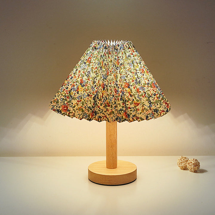 Modern Pleated Table Lamp
