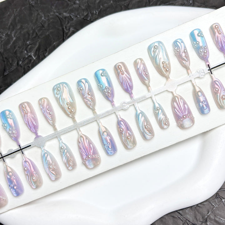Elegant Pearl-Embellished Press-On Nail Set