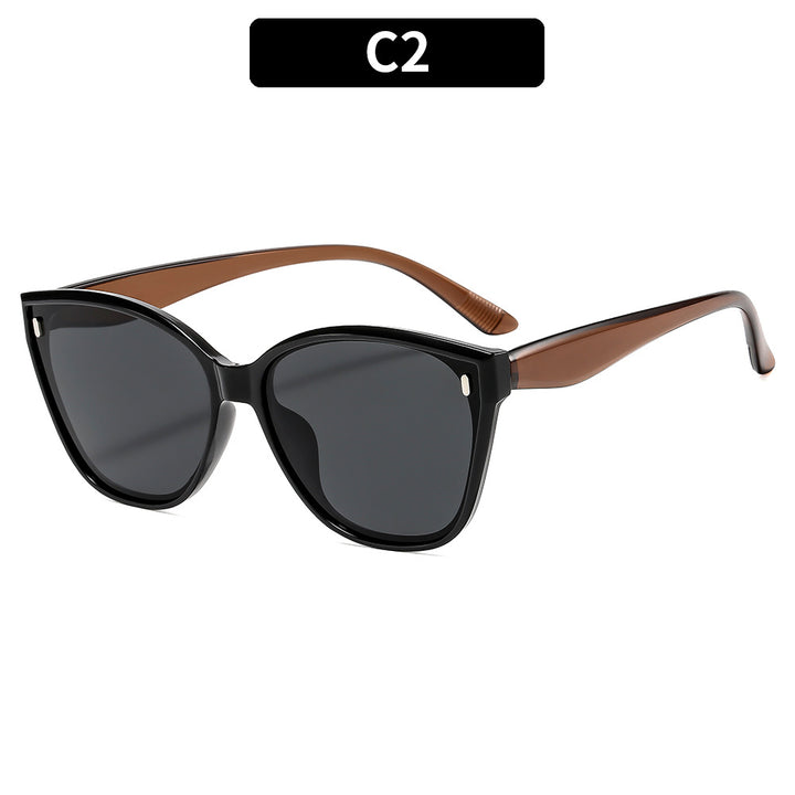 Retro-Inspired Cat-Eye Sunglasses