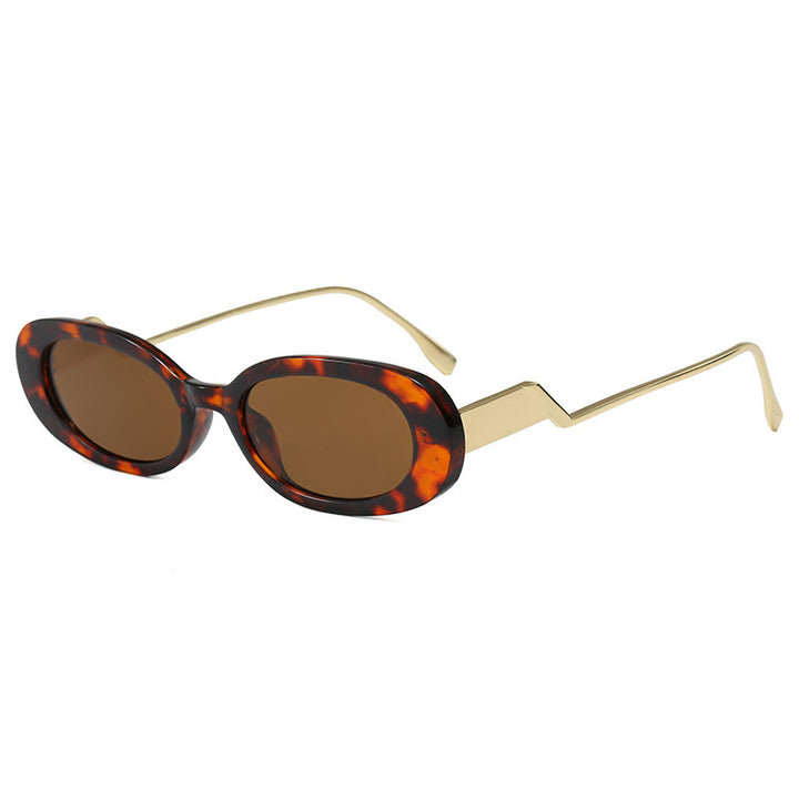 Women's retro-inspired sunglasses with contemporary design and striking frame Stornfield
