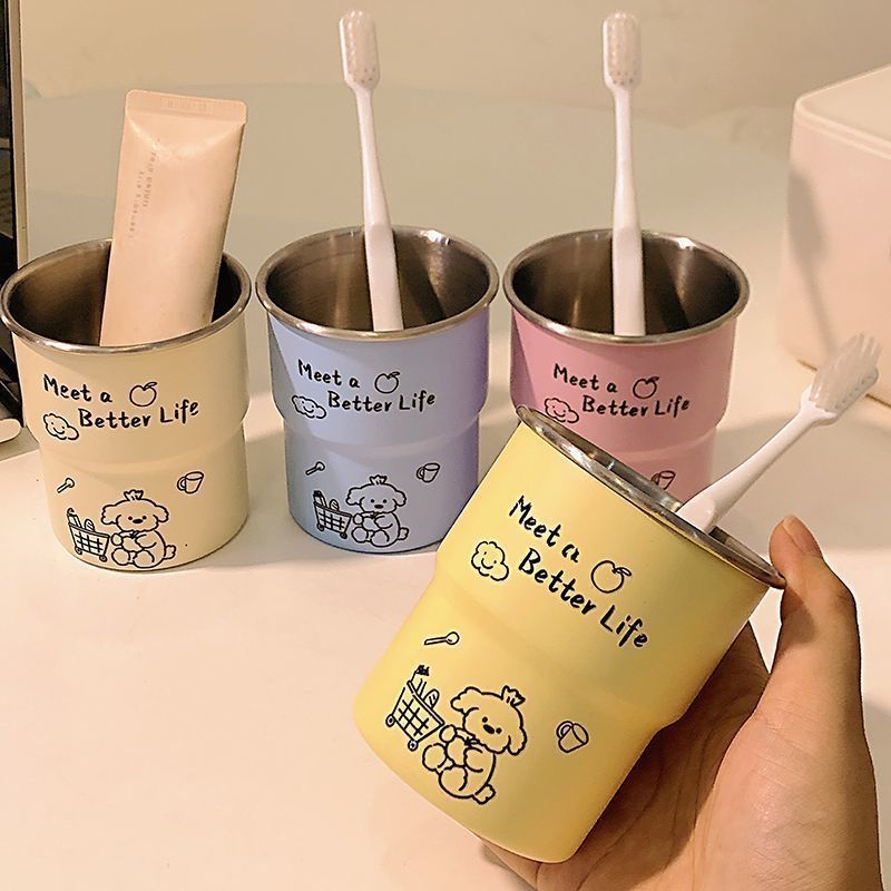 Toothbrush holder with humorous animal design Stornfield