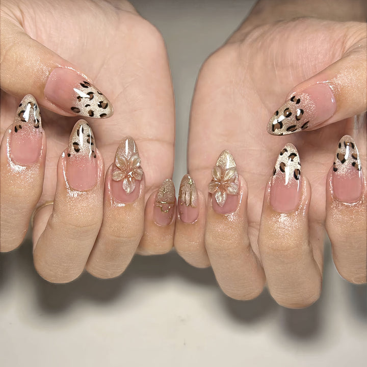 Stylish Floral and Leopard Print Press-On Nail Set Stornfield