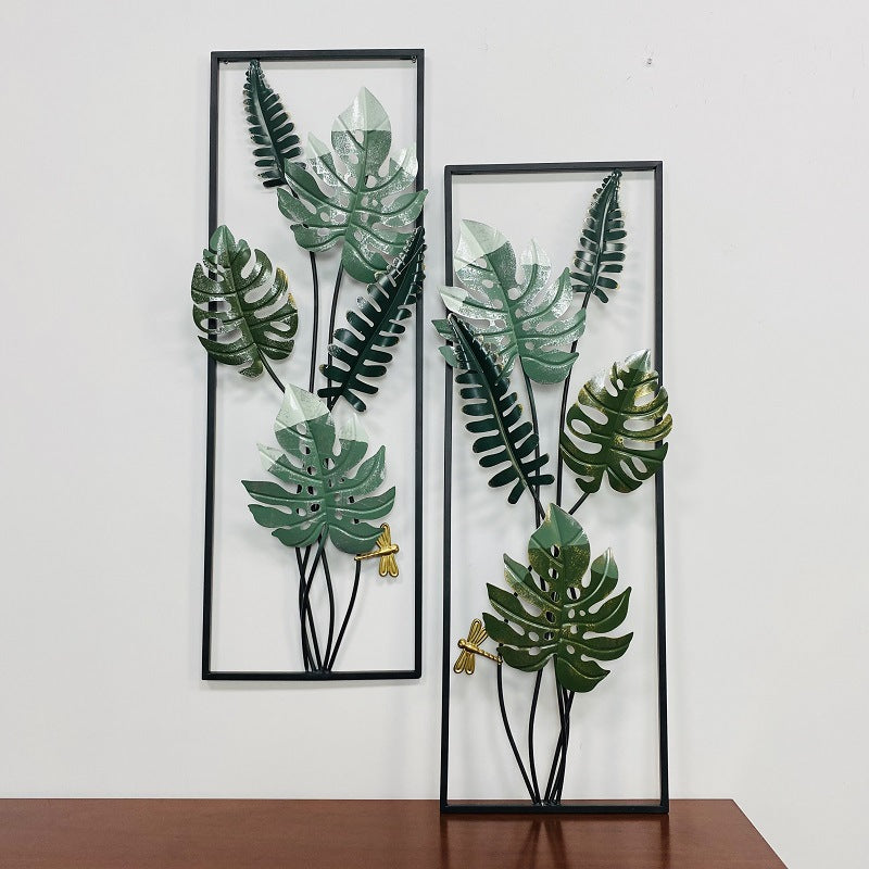 Decorative Metal Wall Art with Tropical Leaf Design Stornfield