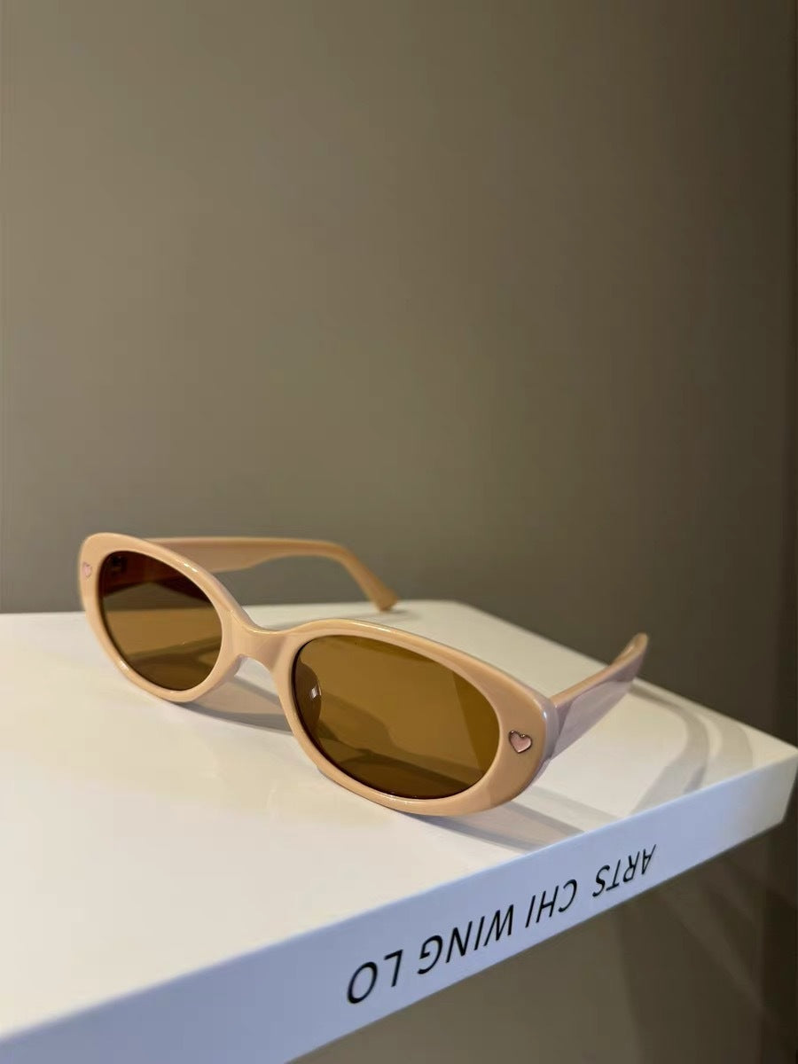 Fashionable Cat-Eye Sunglasses with Hearts Stornfield